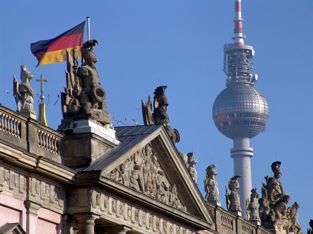 מגדל הטלוויזיה של ברלין, אחד הסמלים המרכזיים של העיר